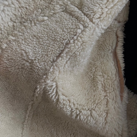 Beige sherpa jacket - Picture 3 of 5